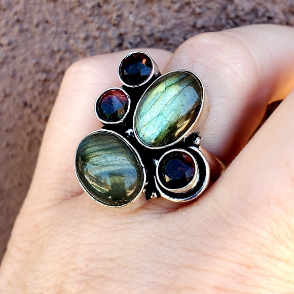 New Labradorite & Bi-Color Tourmaline Silver Ring. - Picture 12 of 16